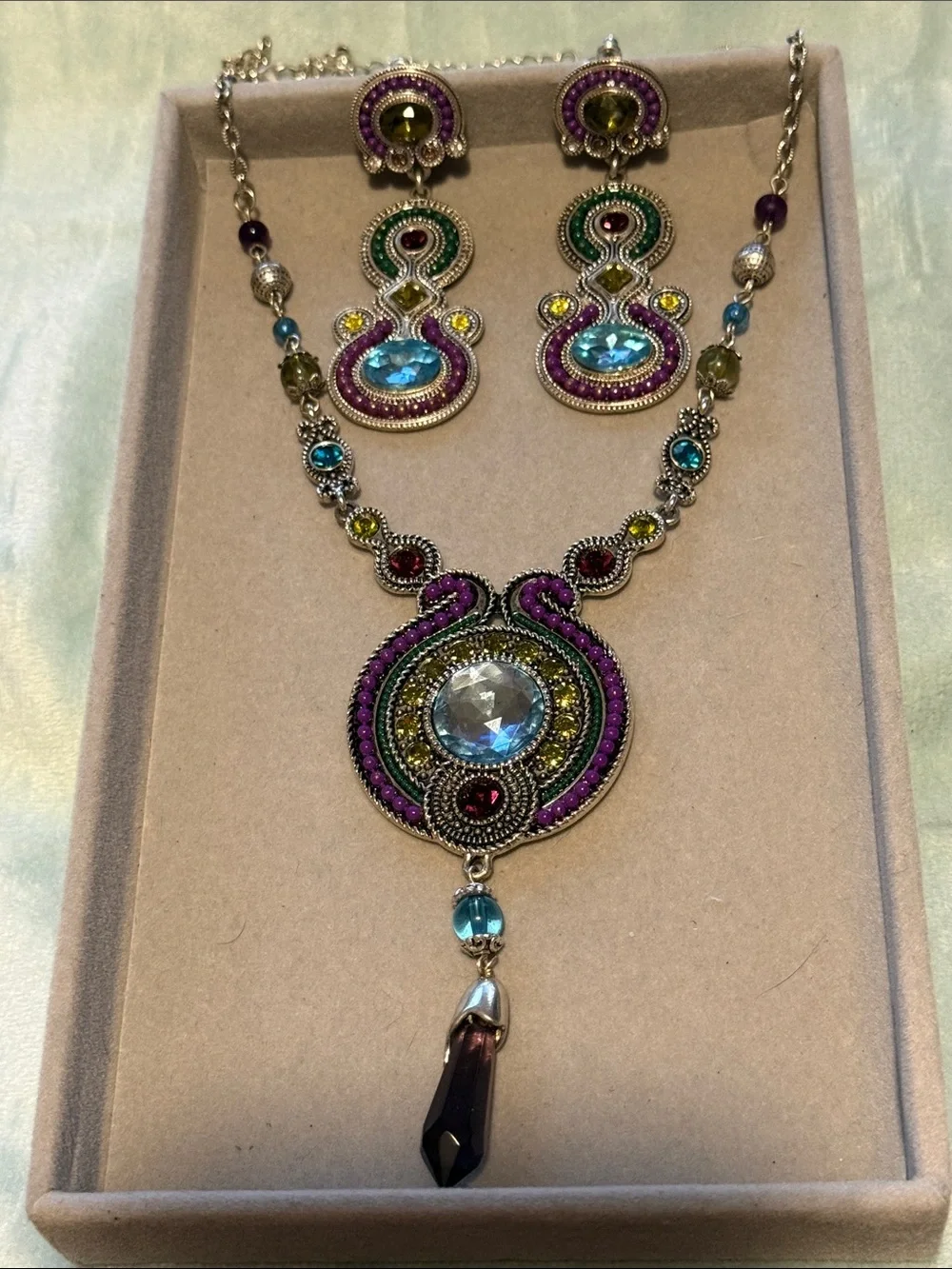 Multicolor Crystal Pendant Necklace and Earring Set - Women Jewelry